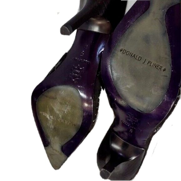 Donald J Pliner Italian Couture Studded Slide Heels sz 5 ~ Like new, 1minor flaw - Picture 4 of 12